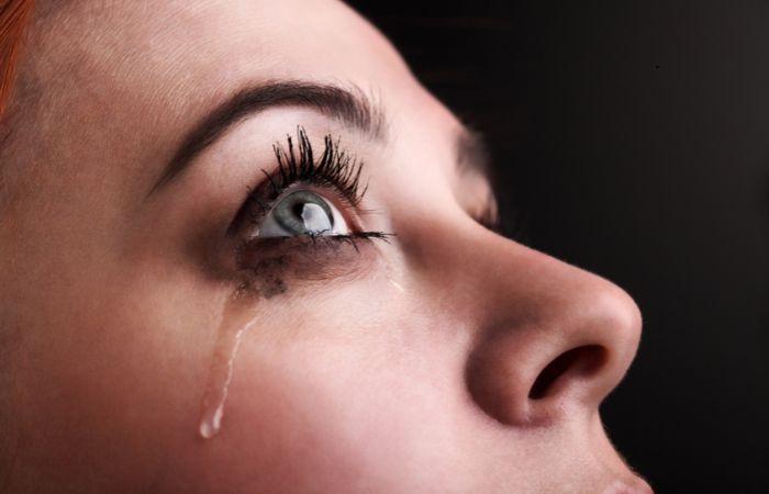 2025 Heart Touching Sad Quotes in Hindi That Will Melt Your Heart
